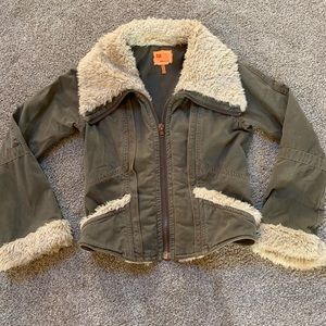 22 Brand Aviator Jacket with Fur collar and cuffs